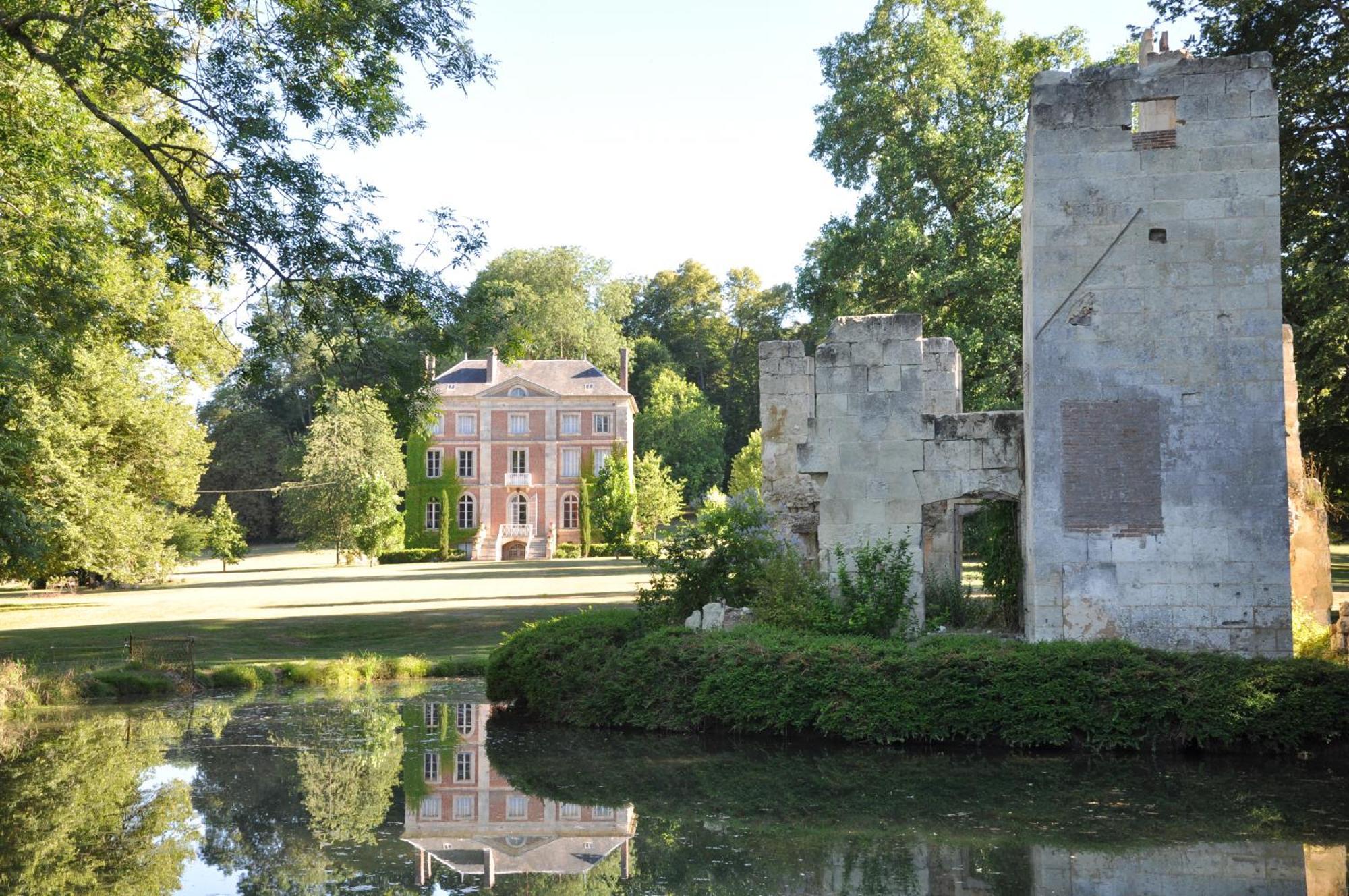 Domaine De La Cressonniere * Saint-Martin-de-Bienfaite-la-Cressonniere